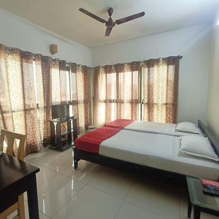 Private Rooms In Blue Ridge Hinjawadi Exterior foto