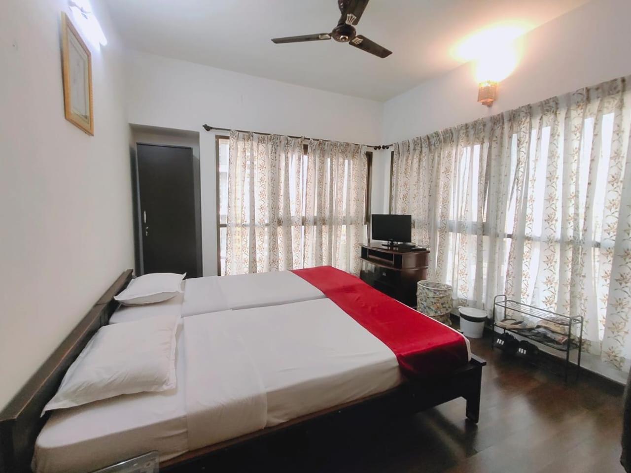 Private Rooms In Blue Ridge Hinjawadi Exterior foto